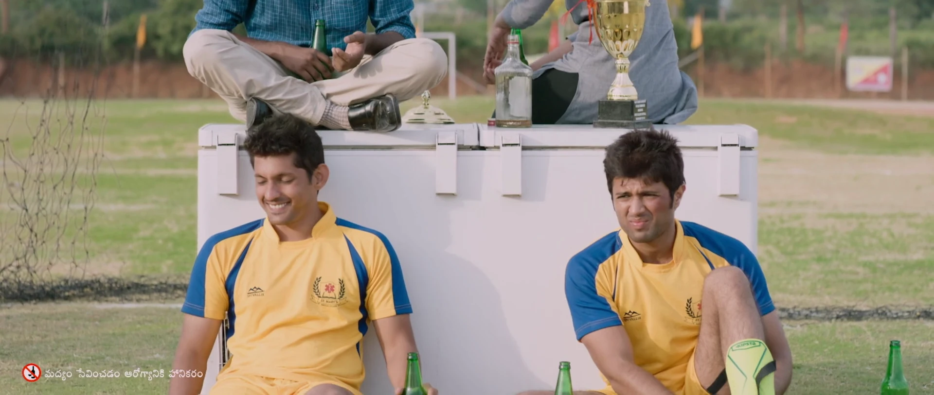 Arjun Reddy 2017 Hindi Dual Audio WEB-DL 720p – 480p – 1080p